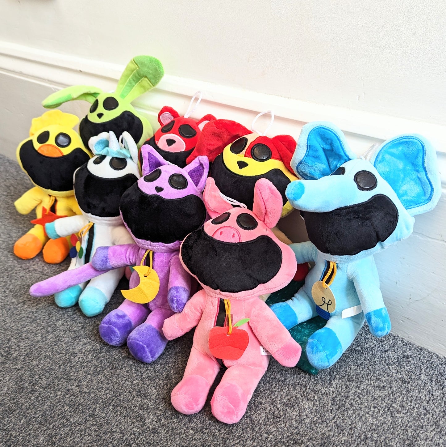 Smiling Critters Plush Set of 8 Stuffed Toys